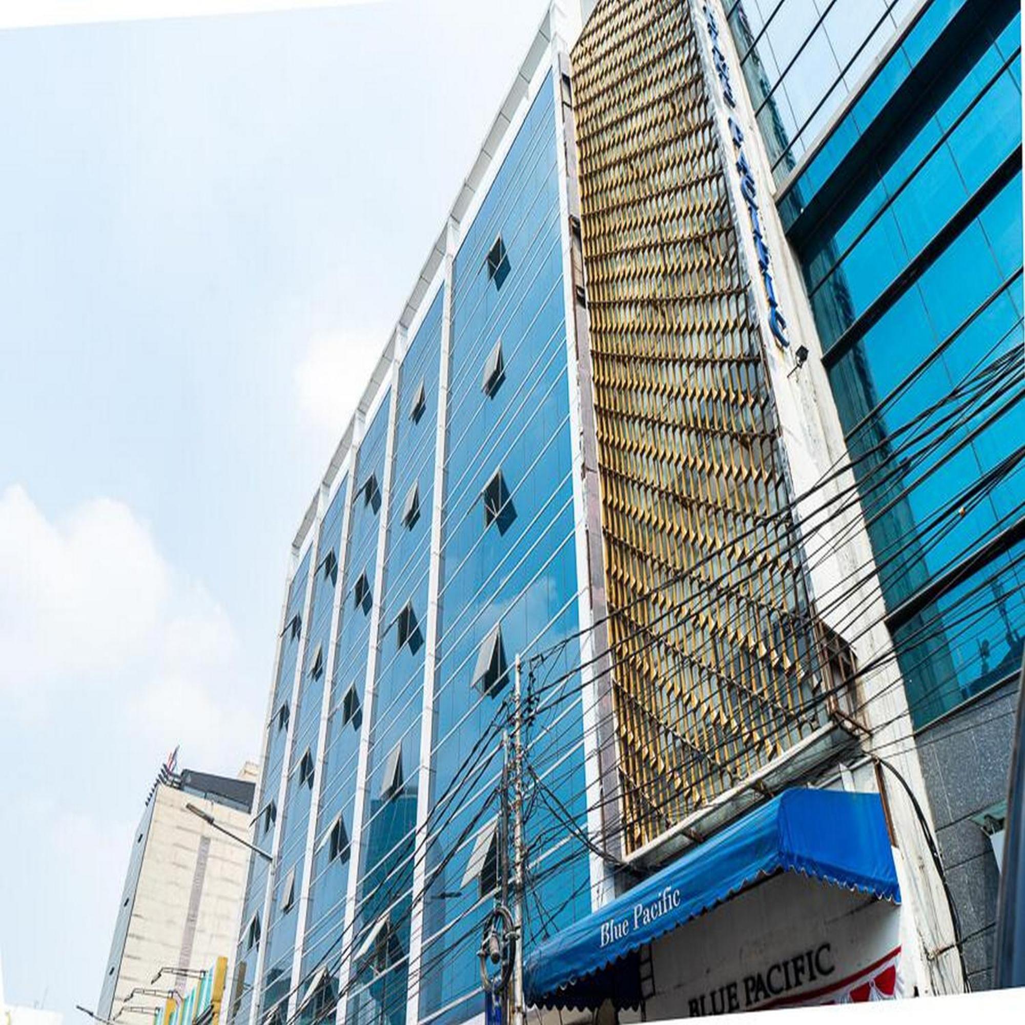 Reddoorz Plus At Blue Pacific Blok M 자카르타 외부 사진
